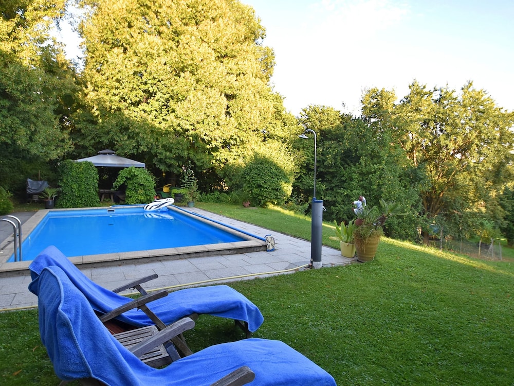 Tranquil Garden Apartment en Regen