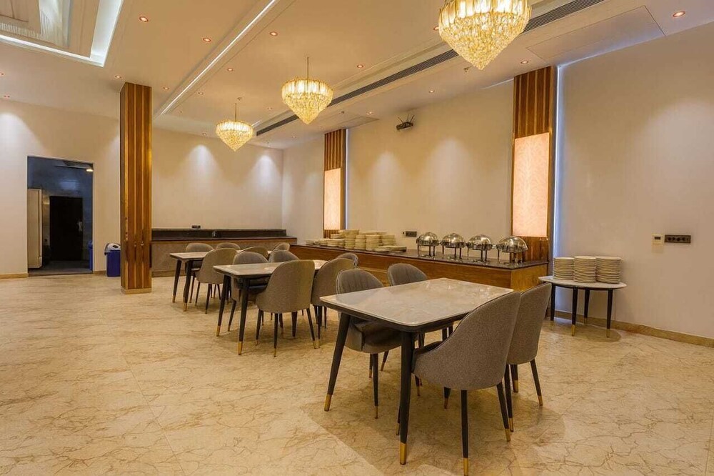 SS Hotel