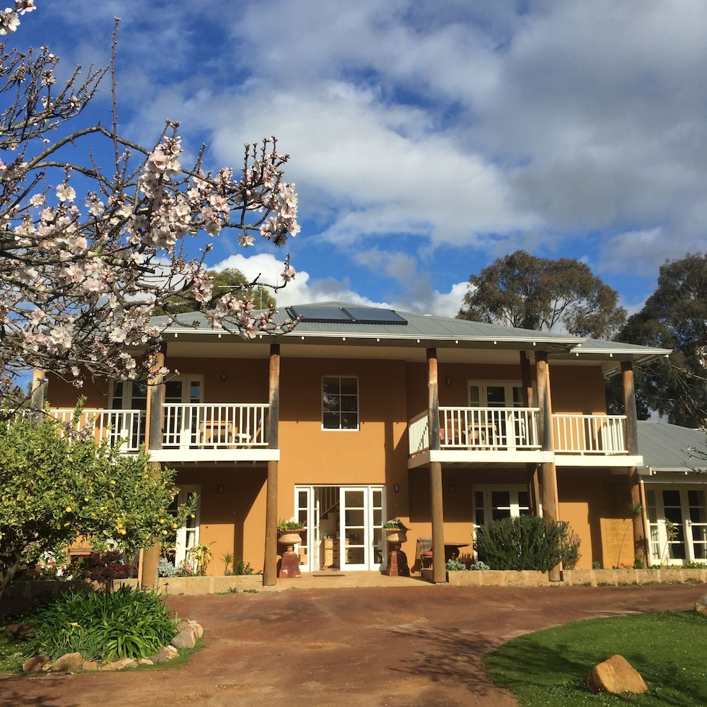 Hotel Erravilla Country Estate