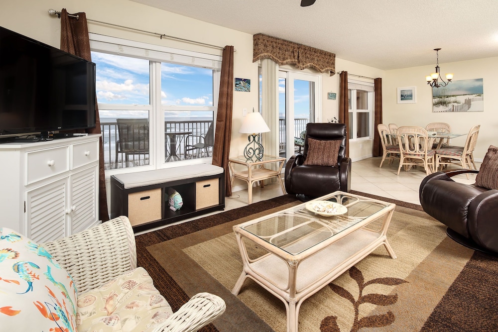 Islander 4005 by Brooks and Shorey Resorts