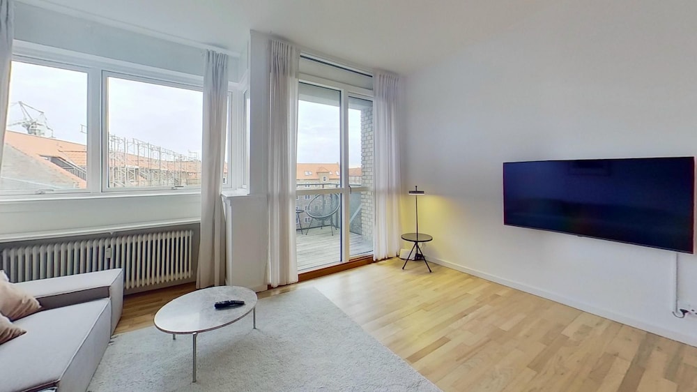 3-bed in Frederiksberg w Balcony - 210