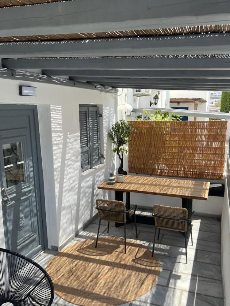 Loom Suite Ornos Mykonos