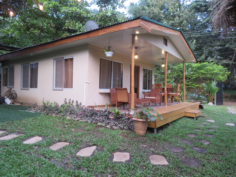 Hotel Villa Picasso - Image 1