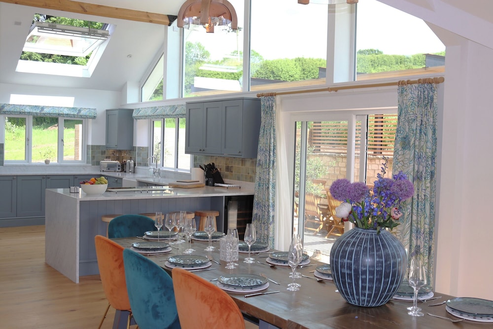 Leafield House @ Nables Farm