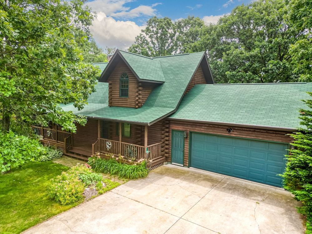 Wazeecha Lodge in Wisconsin Rapids