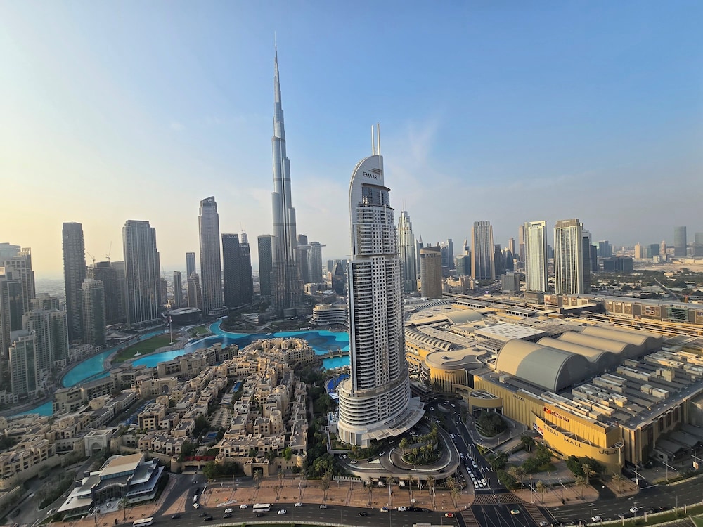 Royale Highend Burj and Fountain View