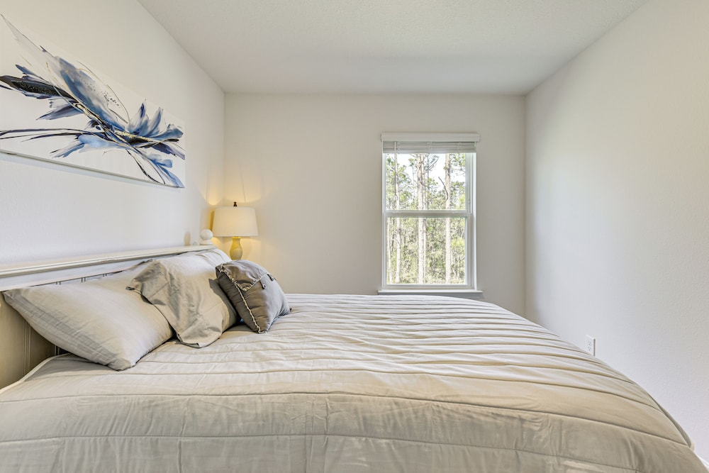 4 Mi to Santa Rosa Golf & Beach Club: Modern Home