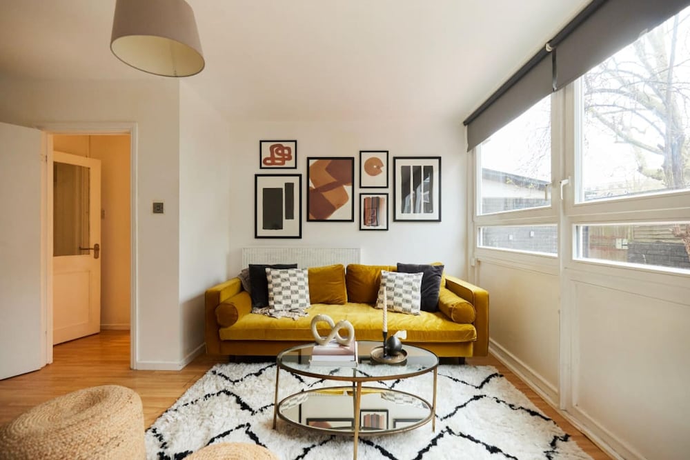 The Kennington Park Crib - Lovely 2bdr Flat With Garden