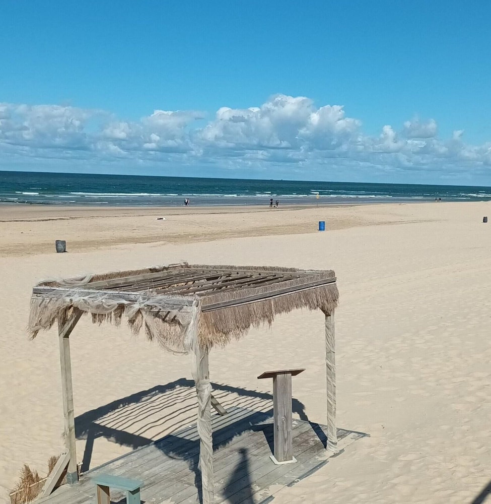 Villa Near Sint Maartenszee Beach With Jacuzzi view 5