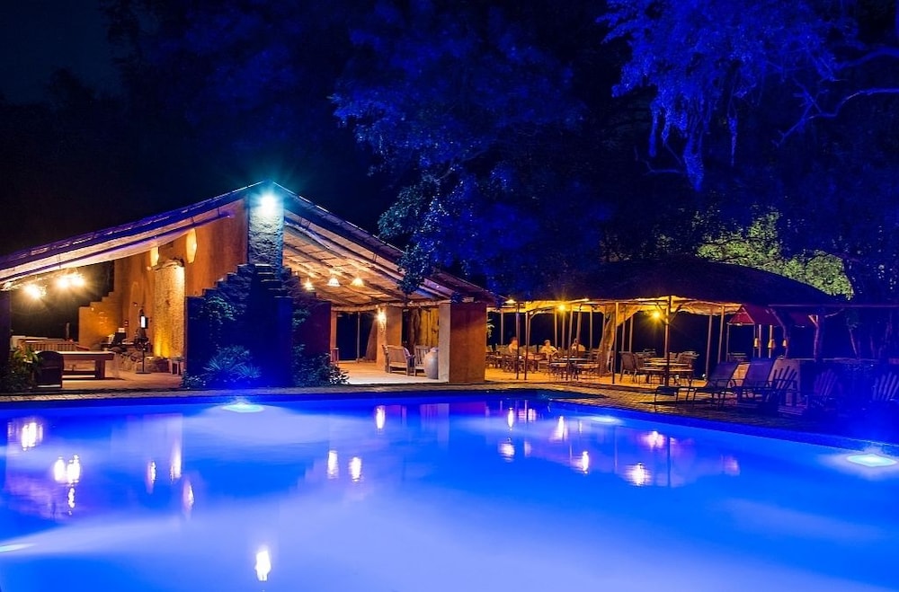 Croc Valley Camp