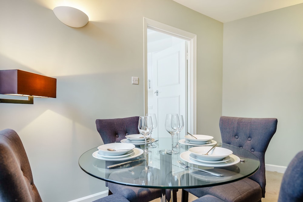 Hill Street Mayfair Apartments