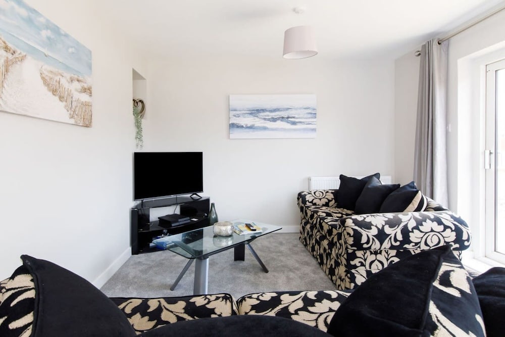 Sussex Seaside Home 200m to Beach