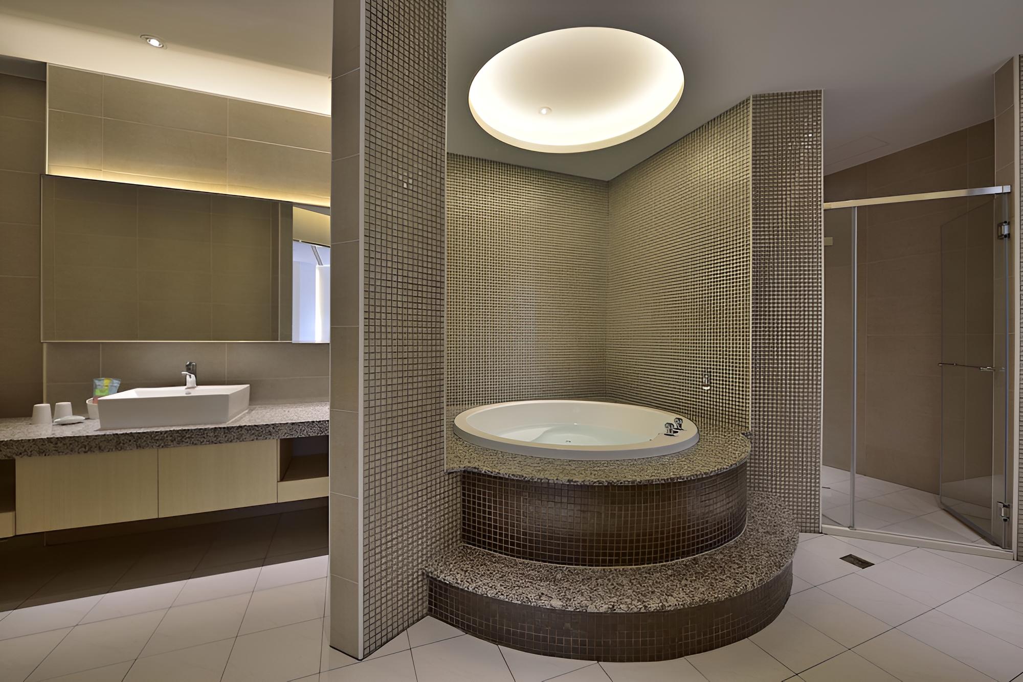 iHotel