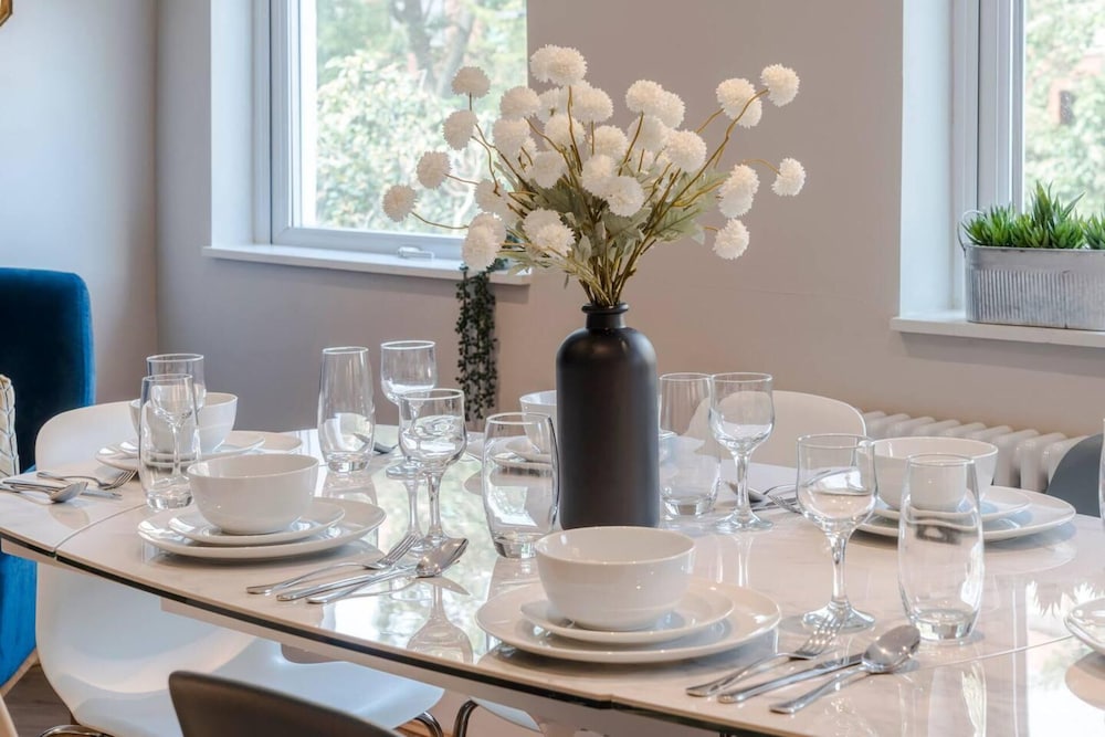 Stunning 3 bed Flat in the Heart of West Hampstead