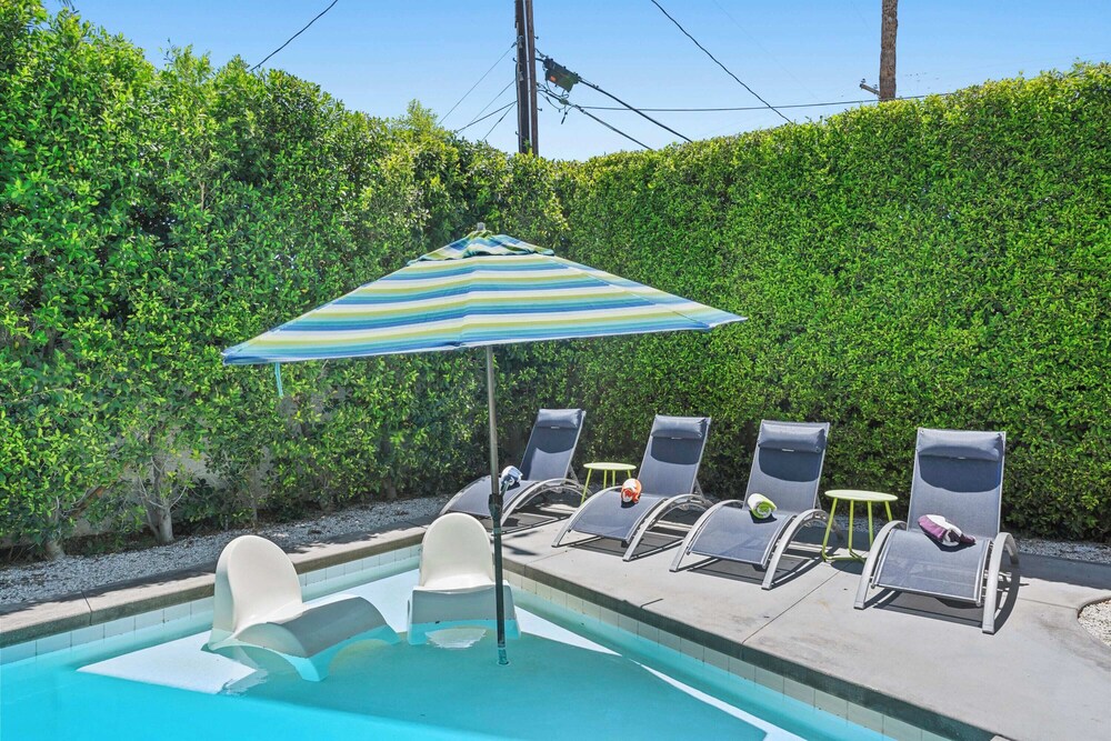 Modern Heart Oasis With Pool!