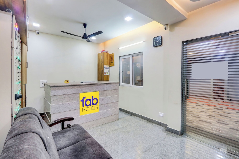 Fabhotel Vishnu Grand
