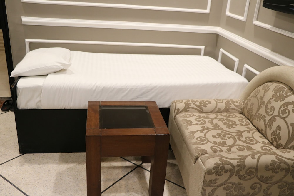 Riviera Guest House