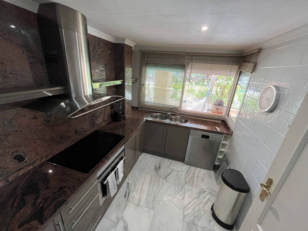 Marbella Magna Apartment With Stunning Views