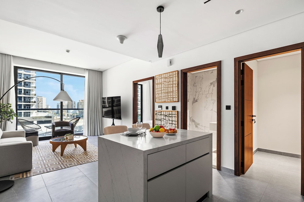 Stylish 1BR Near Museum of the Future