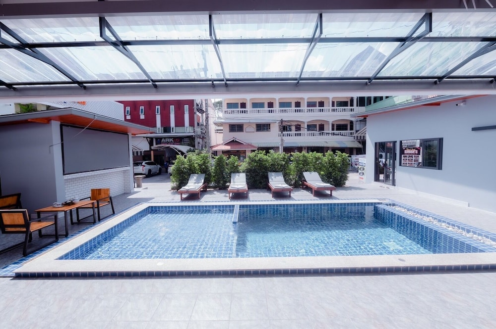 Coconut Grove Hotel Samui - Hostel