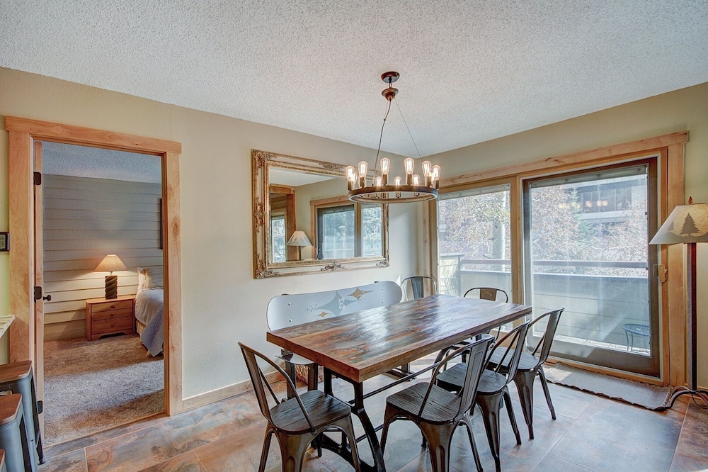 Beautiful Dog Friendly Ski Chalet A Minute to SuperBee Lift - AN203 by RedAwning