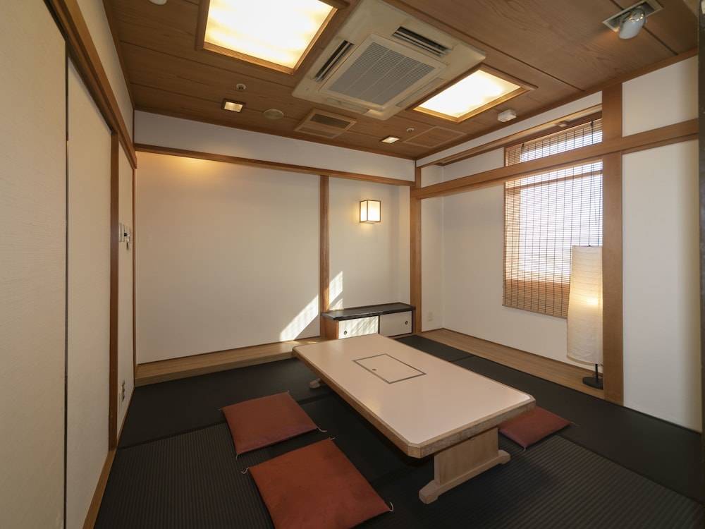 Himeji Vacations - APA Hotel Himeji Ekikita - Property Image 11