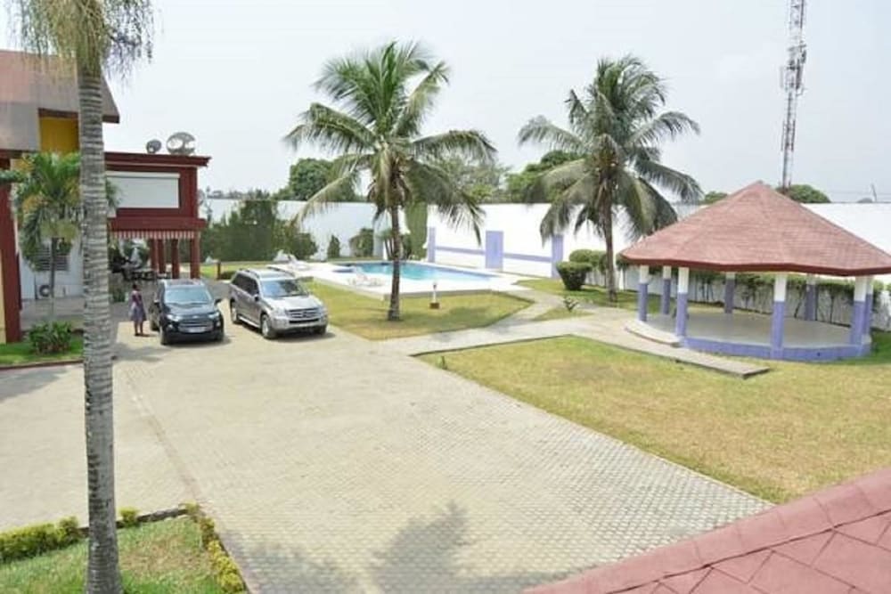 Abidjan Guest House