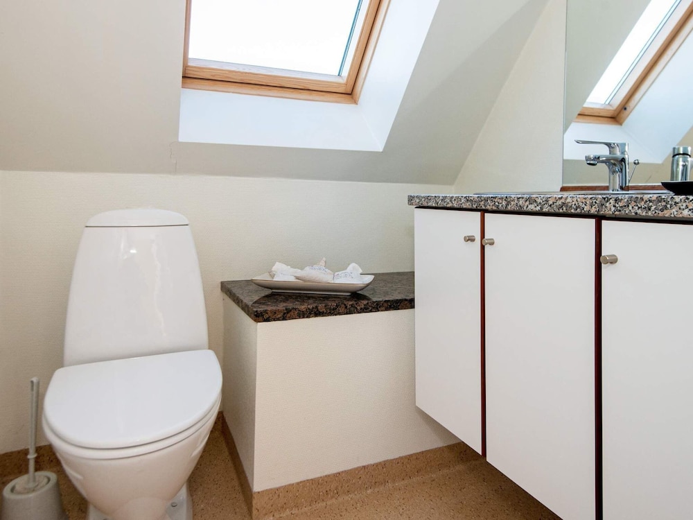 8 Person Holiday Home in Ebeltoft-by Traum