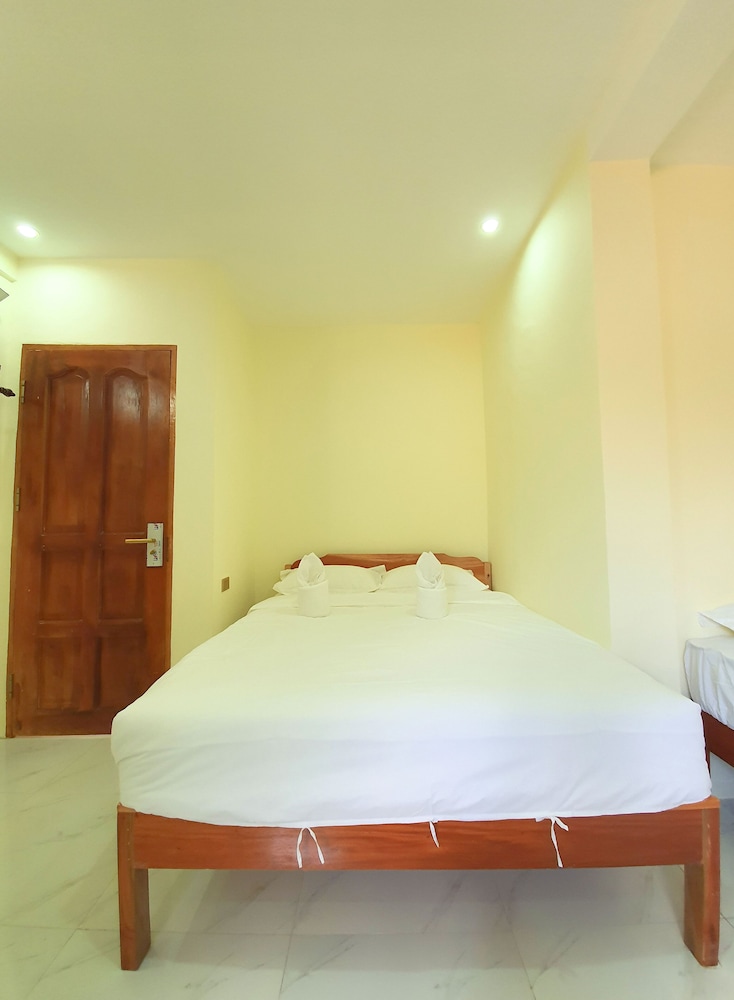 Speed 8 Inn by Cocotel view 5