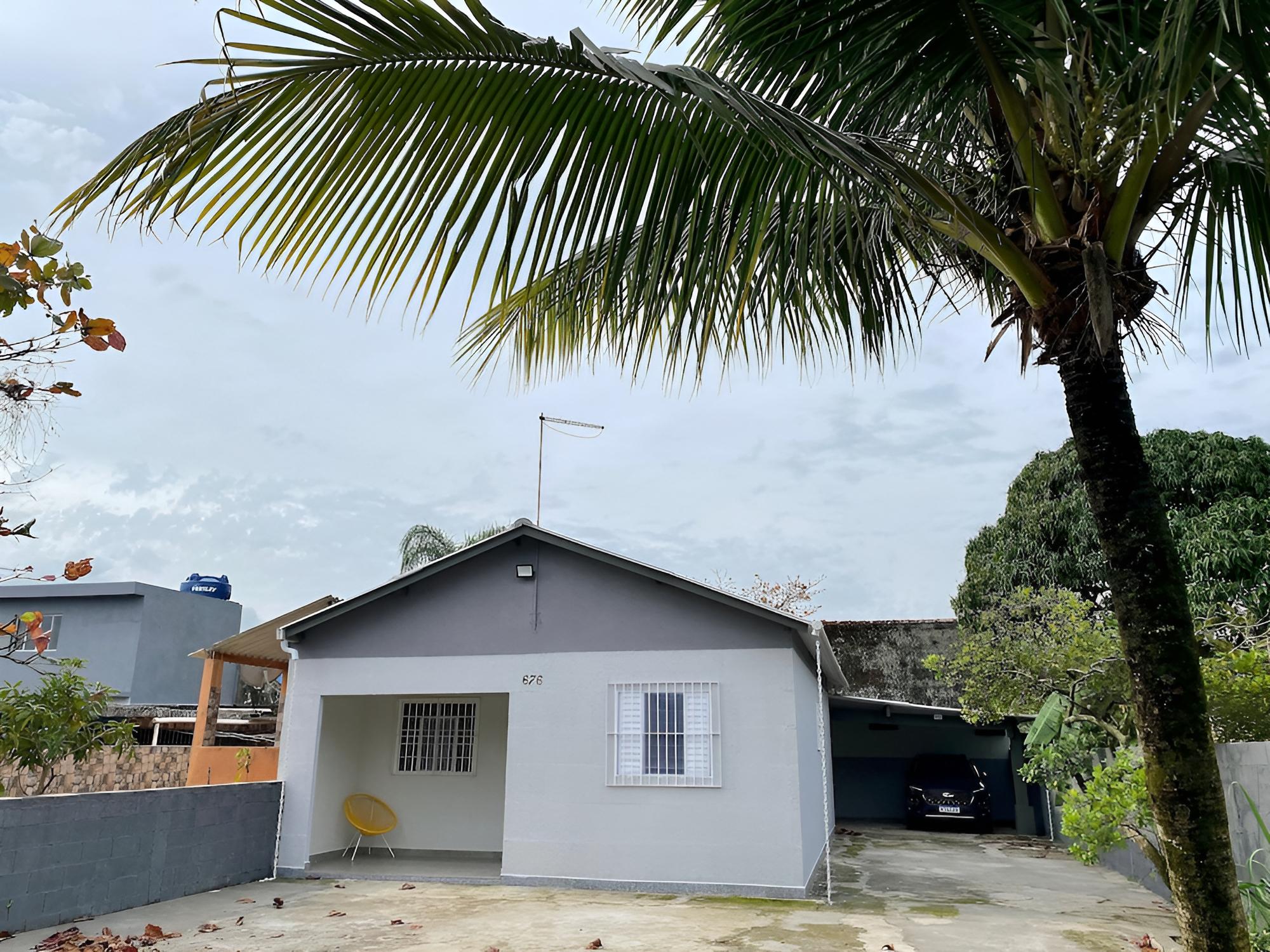 MON676 Casa ampla pimbolim e bilhar
