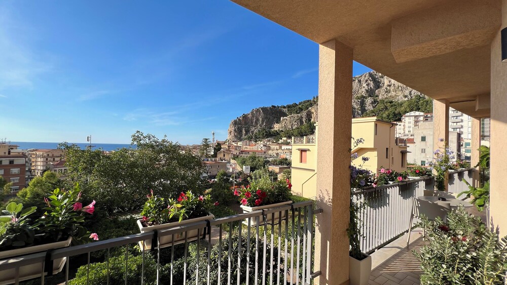 Cefalù Luxury Suite