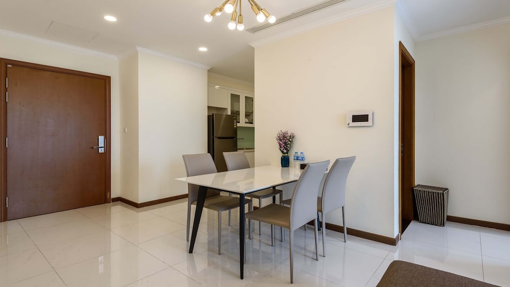Vinhomes Central Park - ANGIA Residence