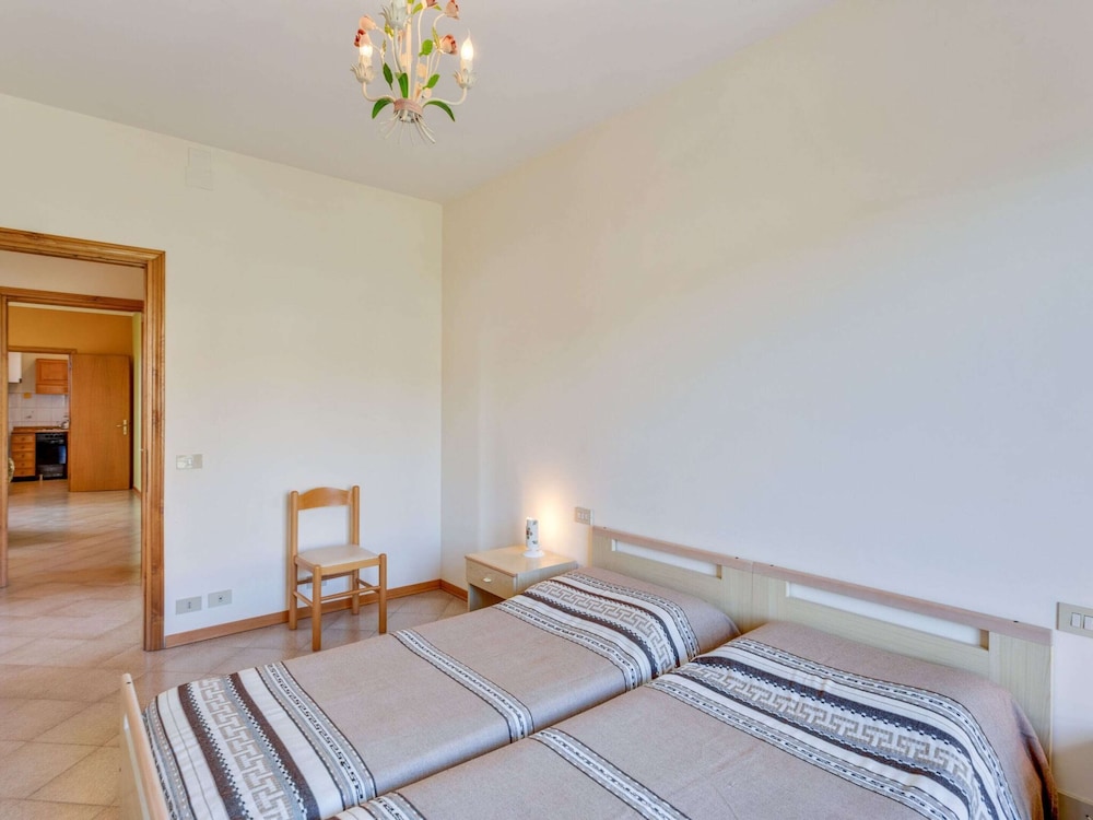 Home in Tuoro sul Trasimeno Near Lago Trasimeno view 2