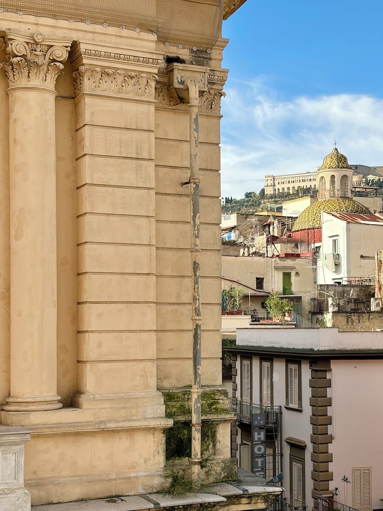 La Nona Casa - Napoli