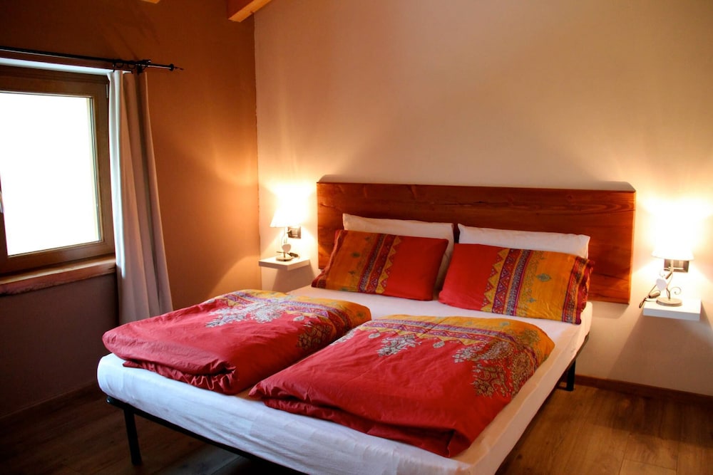 B&B Il Mortirolo view 5