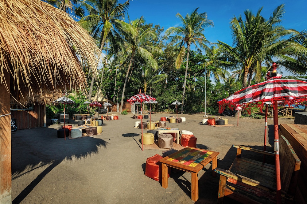 Barefoot Glamping