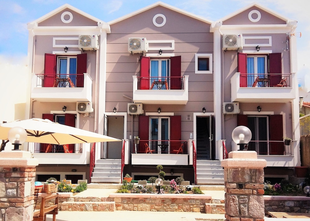 Victoria Studios photo 1