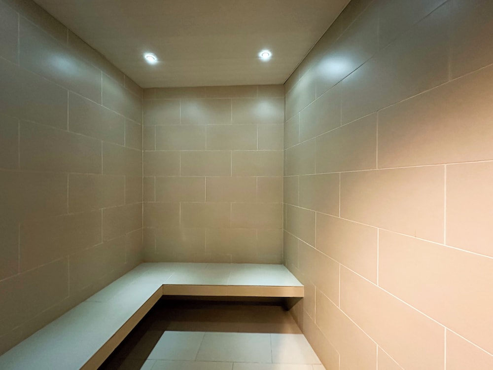 Moonway Luxury Suites At Eaton Residence