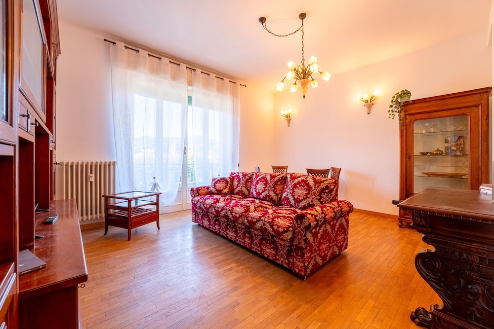 Spring Apartment by Wonderful Italy