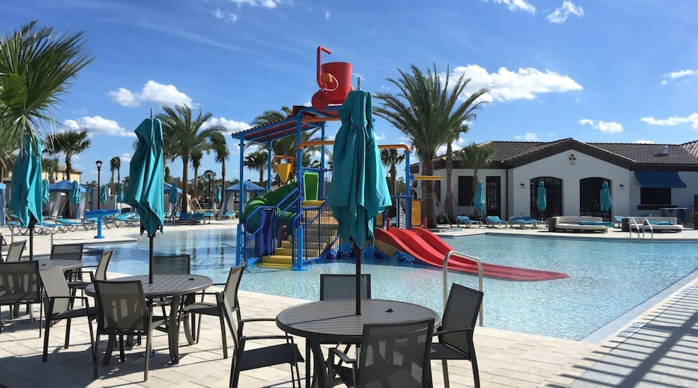 Stay Next Door to Disney at Windsor at Westside