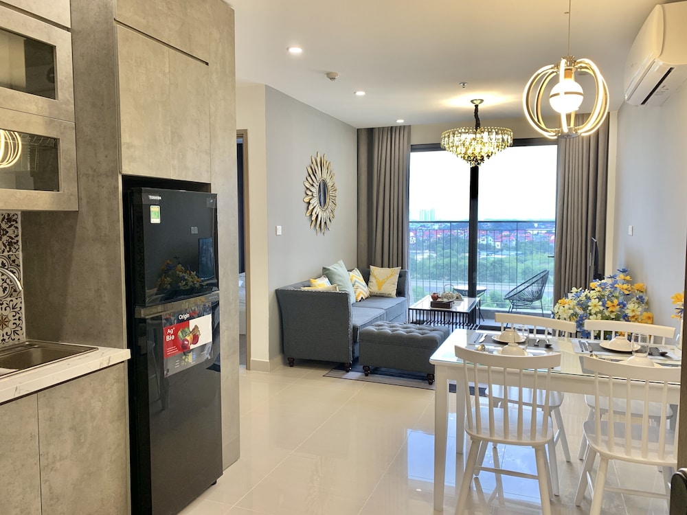Bom Homes- Vinhomes Ocean Park