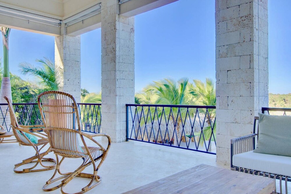 Villa Alta Gracia w Private Pool Designer Decor