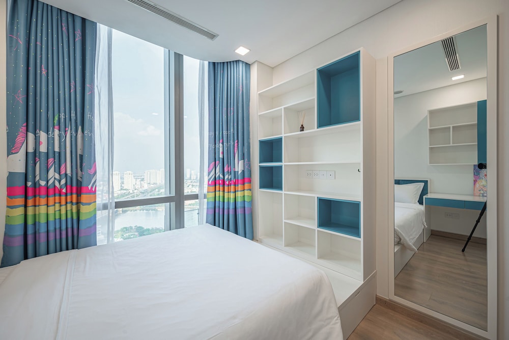 Landmark 81 & Vinhomes - ZEN Saigon Citypoint.