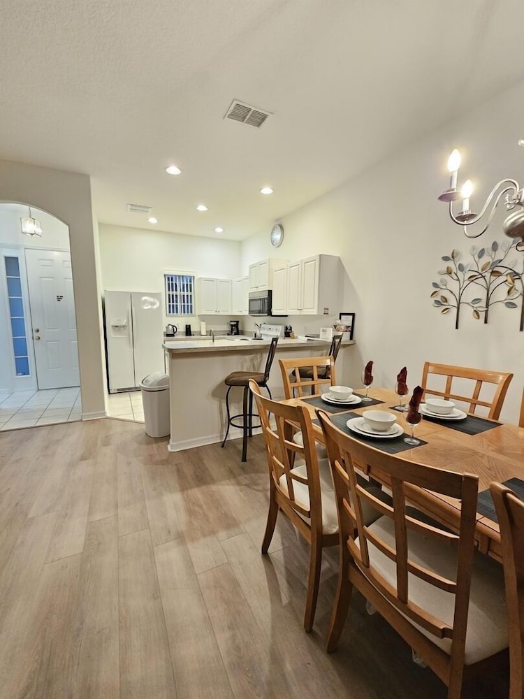 Th211bd Tuscan Hills 4 Bed 4 Bedroom Home
