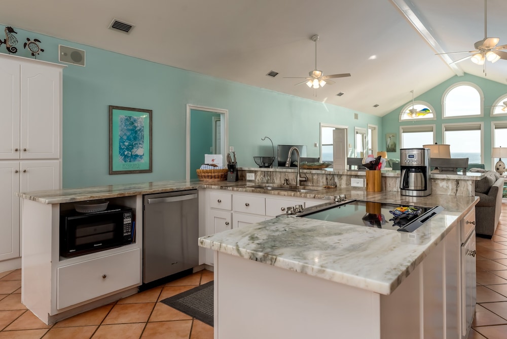 Surfside - 2431 Bienville 4 Bedroom Home by RedAwning