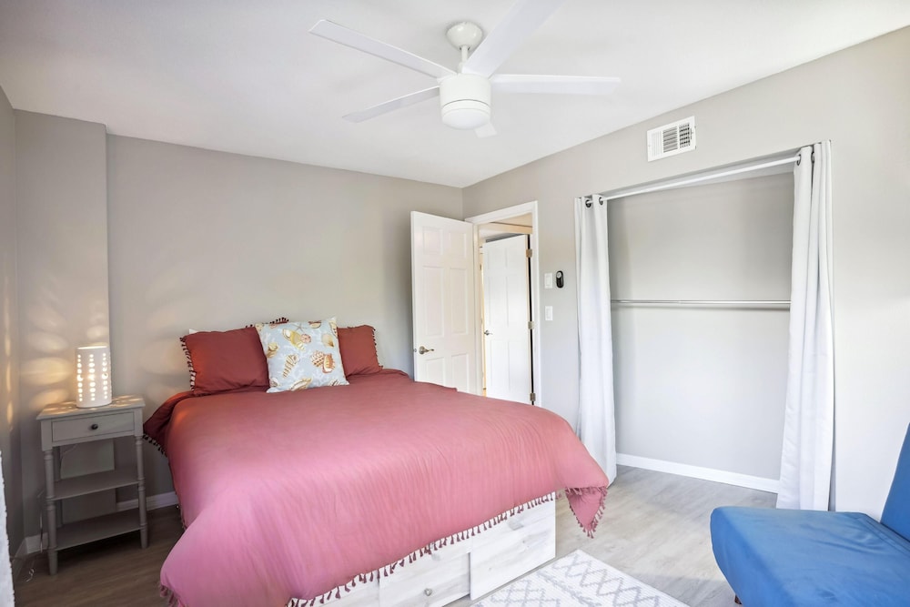 Land's End 1-306 Bay Front- Premier