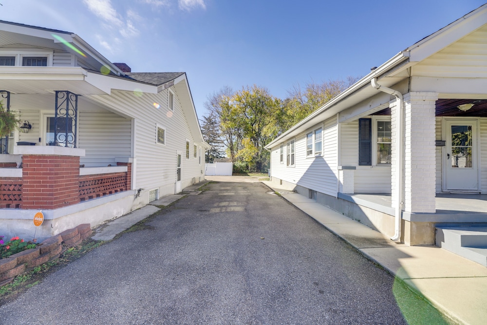 Close to University & Dtwn: Home in Dayton