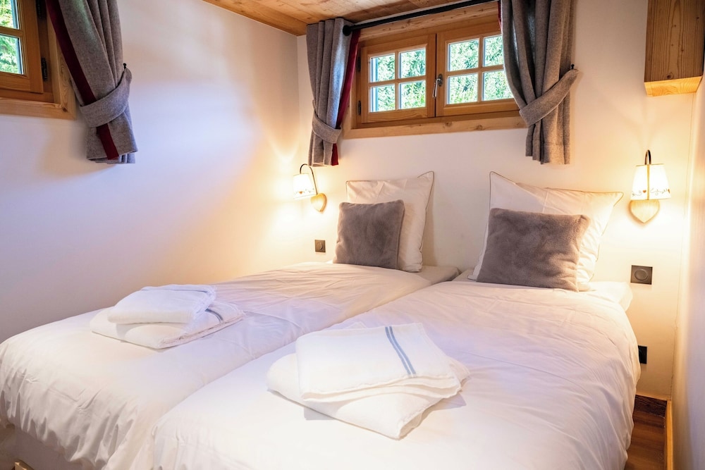 Cozy Chalet 3br/6p With Balcony - Megeve