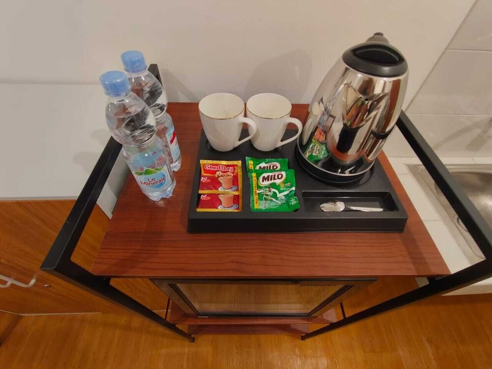 Golden Knight Suites | EcoHome Apartment