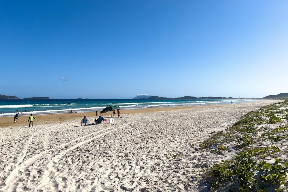 House in Cabo Frio for 8 People Pontal do Per B
